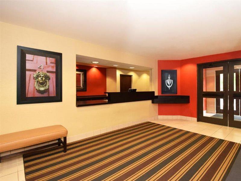 Suburban Studios Auburn Hills - Detroit Bagian luar foto